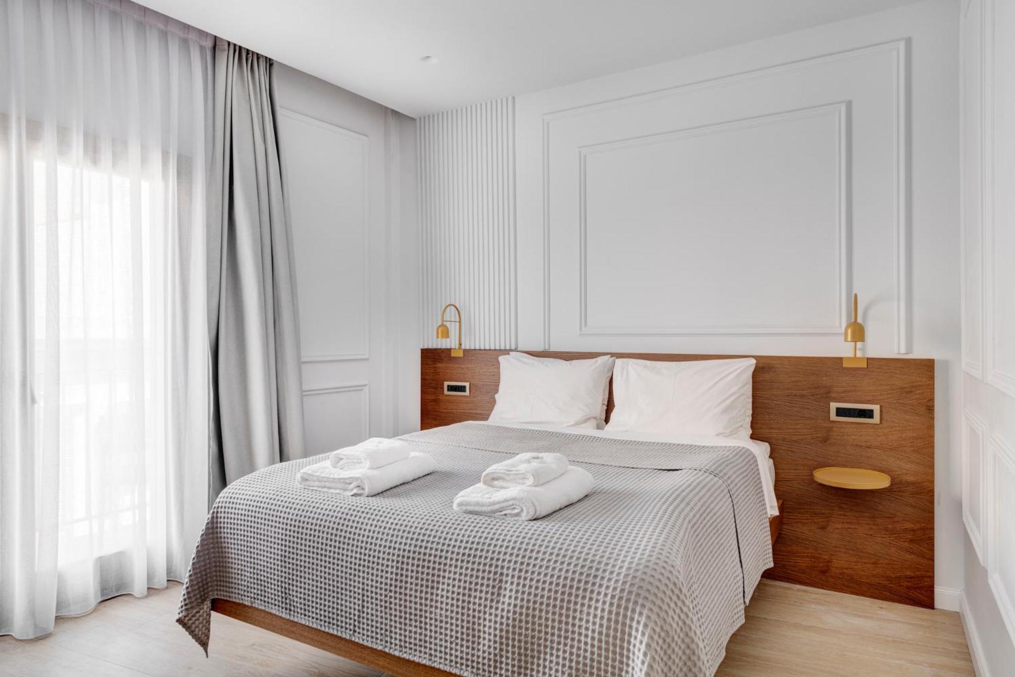 Eclectic Syros Bed & Breakfast Ермополи Екстериор снимка