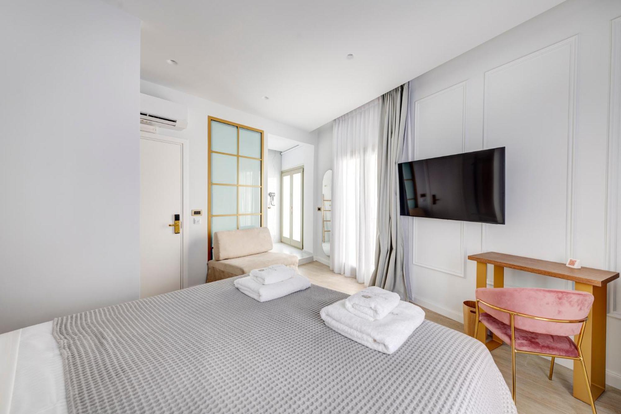Eclectic Syros Bed & Breakfast Ермополи Екстериор снимка